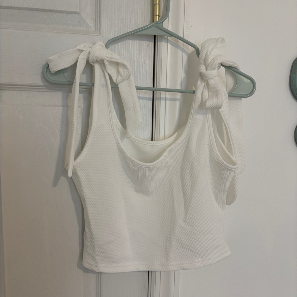NWOT SHEIN white tie strap crop top